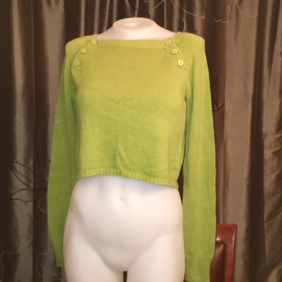 GREEN CRB Crop Sweater with Button accents Sz M - Picture 1 of 6